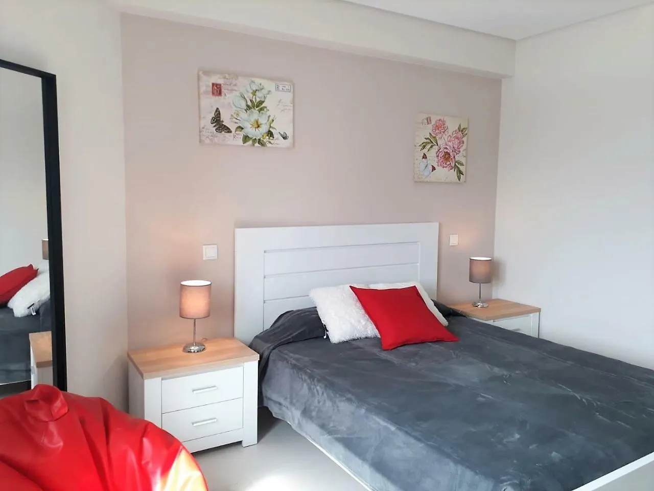 Apartment Abmar- Por-Do-Sol, Vista Mar, Remodelado, Wifi, 80Mt Praia Quarteira